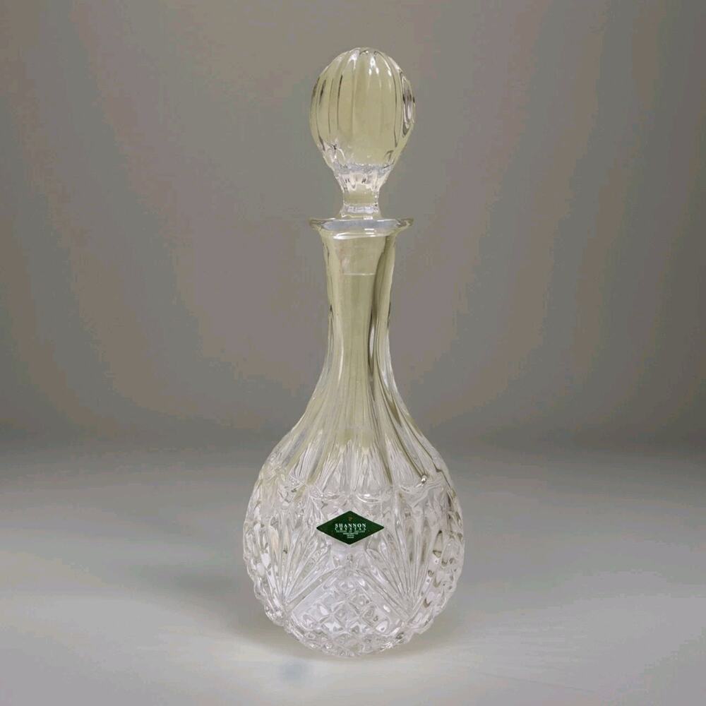 SHANNON Crystals Designs of Ireland Hand Crafted Lead Crystal Decanter 12" tall